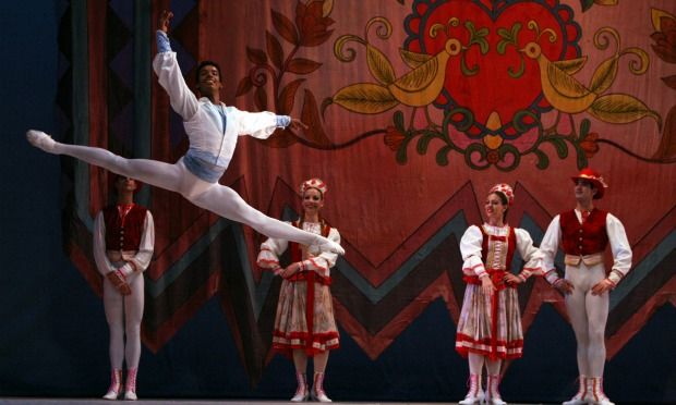 Osiel Gounod leaps across the stage in Coppelia